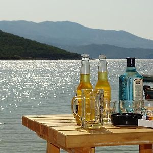 Vila Reni Risi